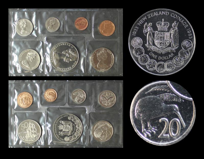 The Auction Catalogue | Mowbray Collectables