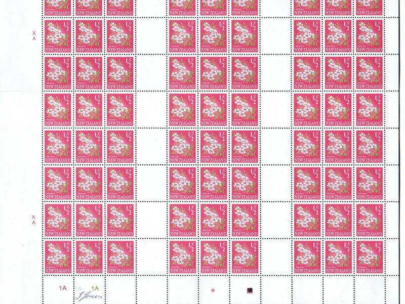 Lot 527 - NEW ZEALAND - Definitives: Queen Elizabeth II Decimal - Mowbray Collectables Public Stamp Auction #36 Lot 527 - NEW ZEALAND - Definitives: Queen Elizabeth II Decimal - Mowbray Collectables Public Stamp Auction #36